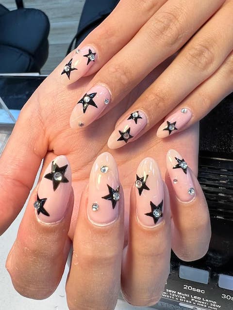 Creative Nail Extensions