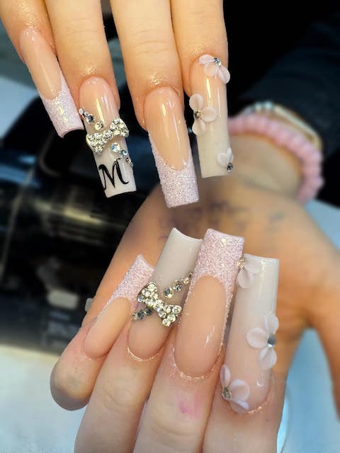 Creative Nail Extensions